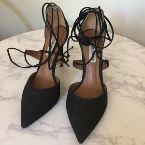 Steven Madden lace up pumps